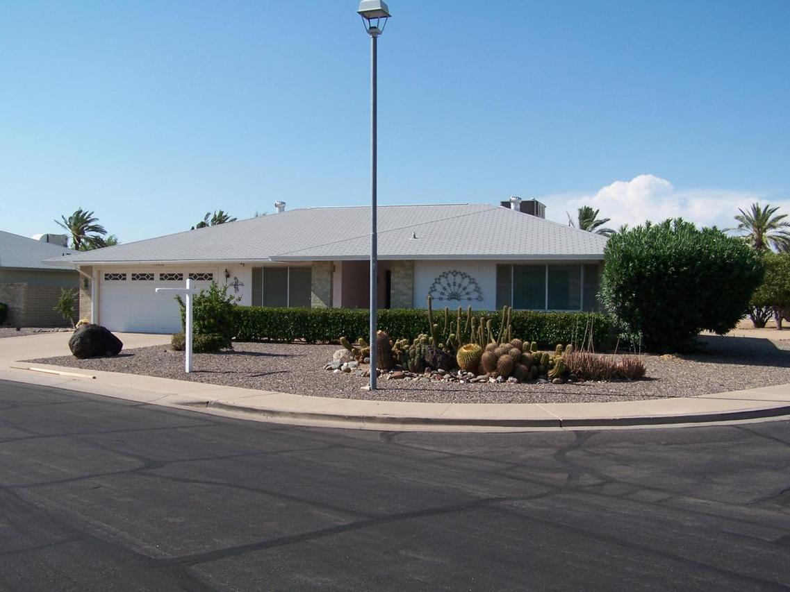 10430 W Indian Wells Dr., Sun City, AZ 85373