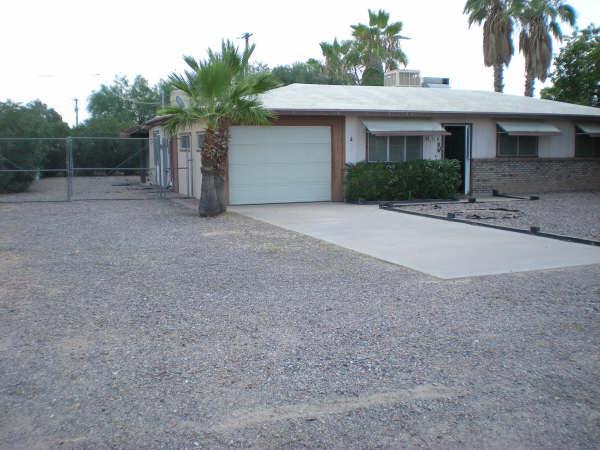 351 S Mountain Rd., Apache Junction, AZ 85220