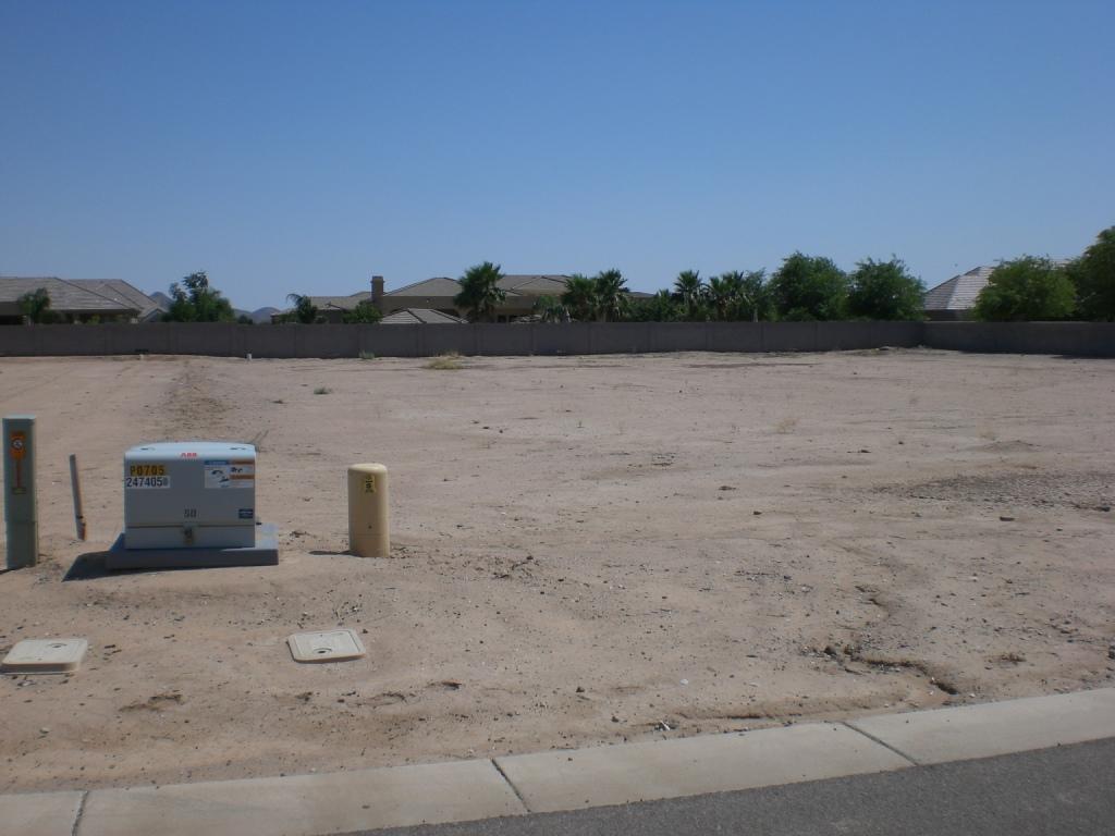 2121 E Coconino Pl. #44, Chandler, AZ 85249