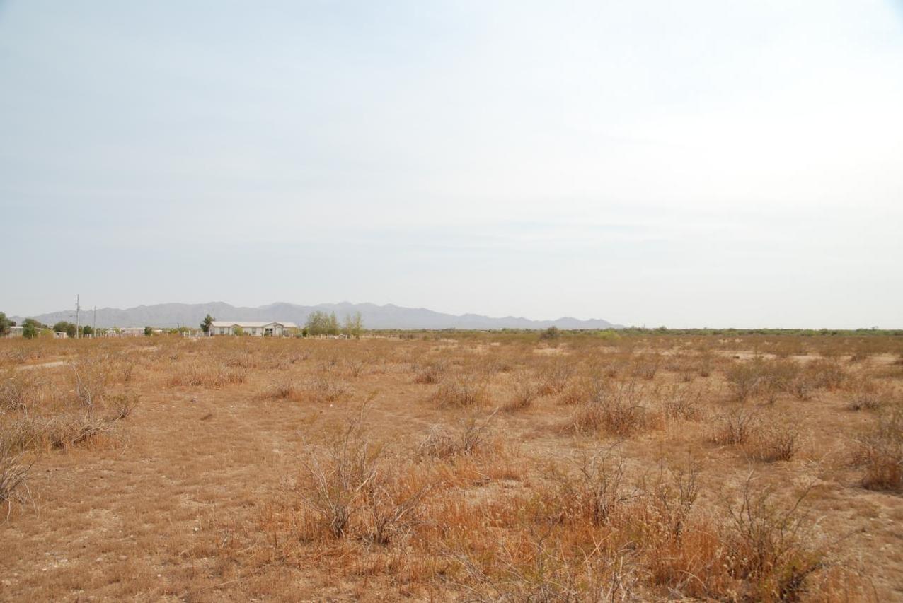 22631 W Dwayne Ln. #503-34-004V, Wittmann, AZ 85361