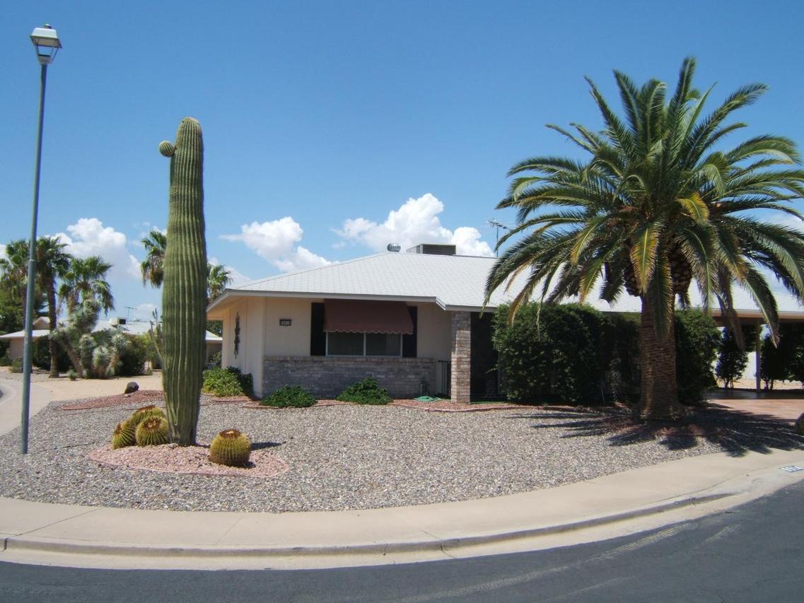 9914 W Willowcreek Cir., Sun City, AZ 85373