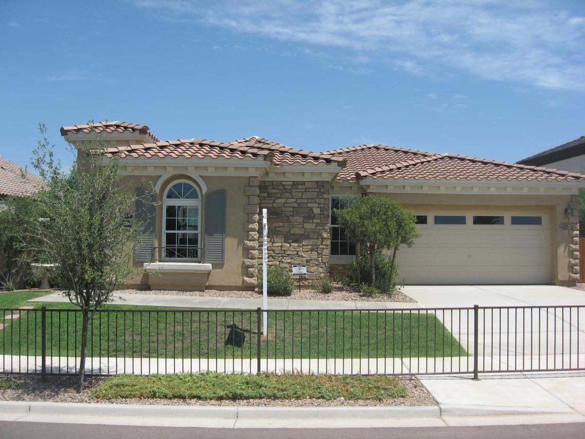 4586 E Portola Valley Dr., Gilbert, AZ 85297