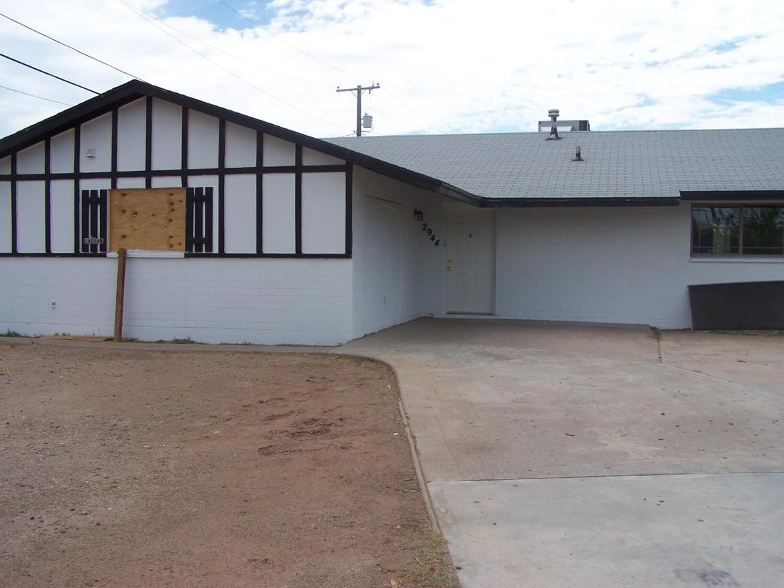 2944 N 48th Dr., Phoenix, AZ 85031