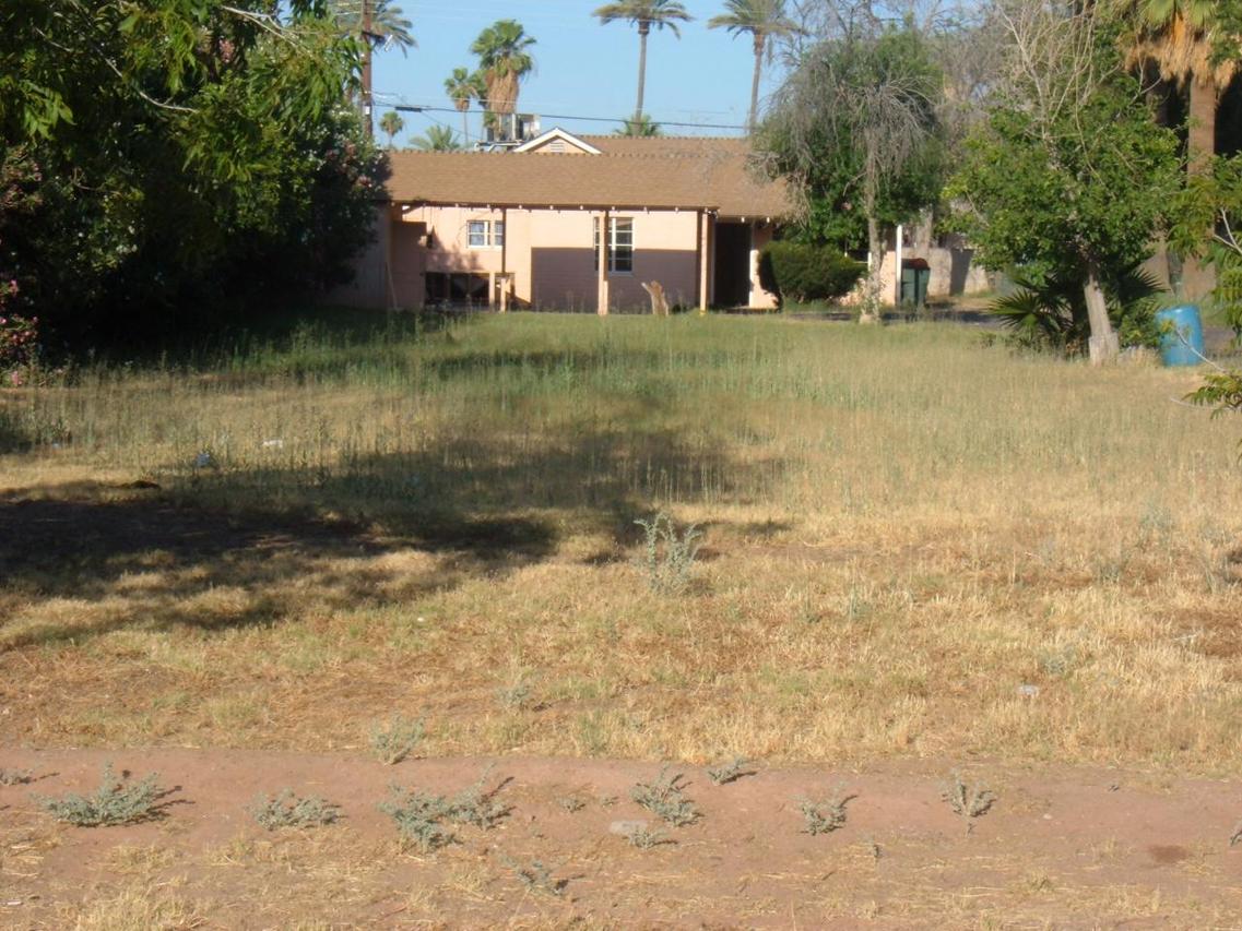 2949 N 37th St., Phoenix, AZ 85018