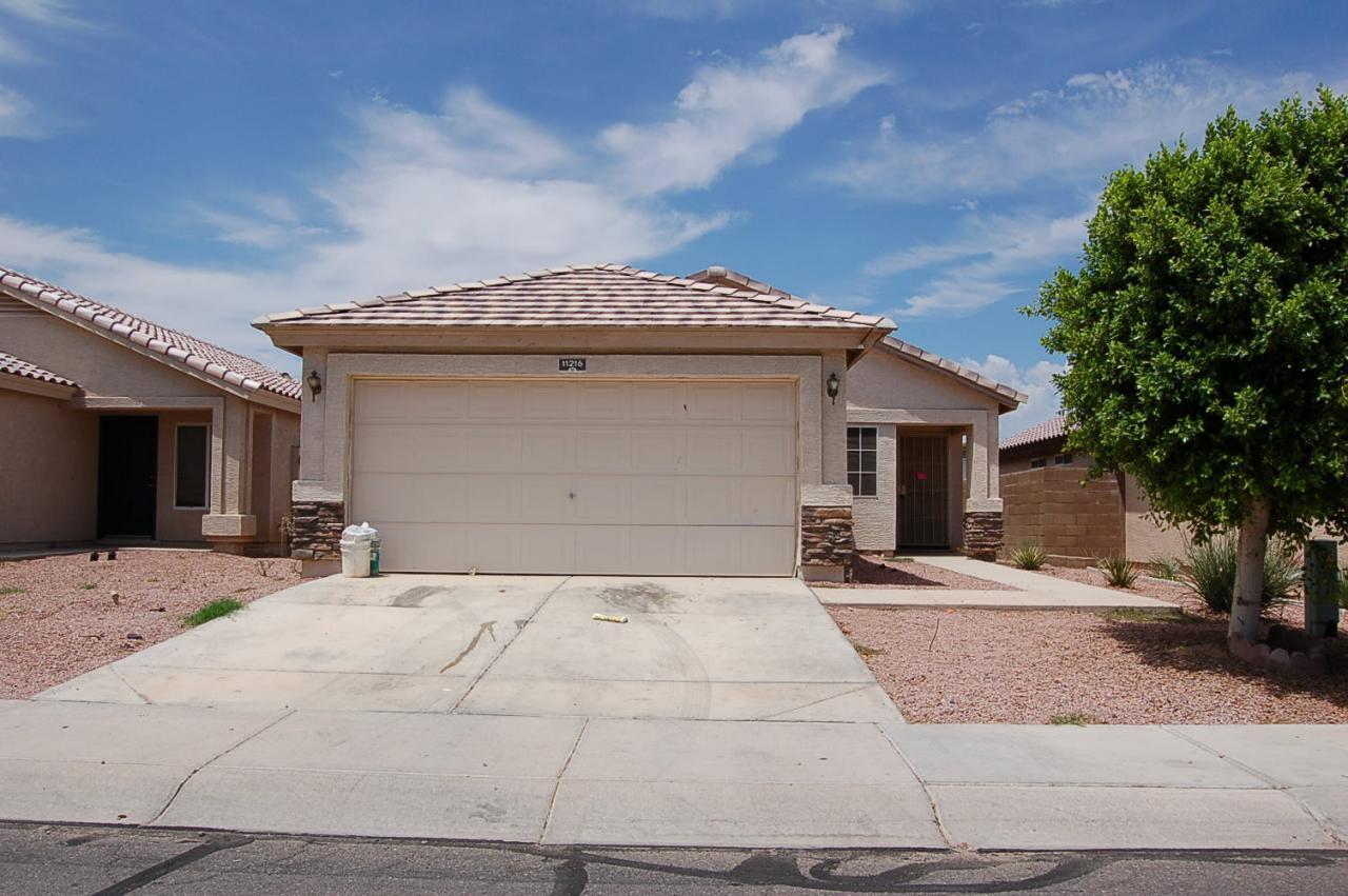 11216 W Montecito Ave., Phoenix, AZ 85037