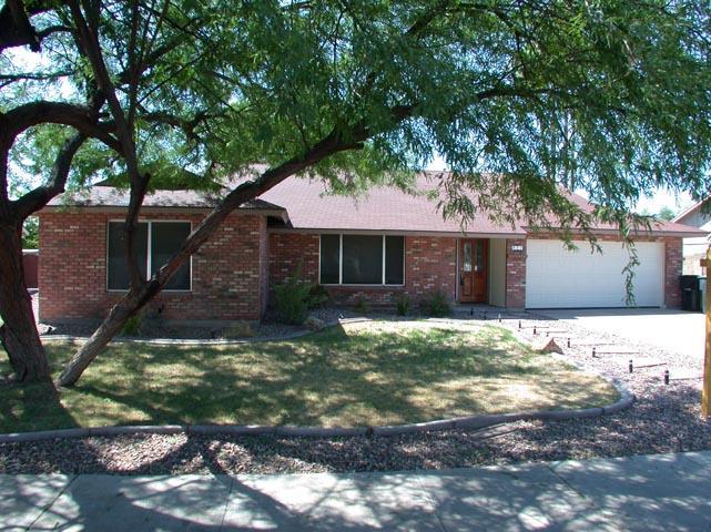 921 W Naranja Ave., Mesa, AZ 85210