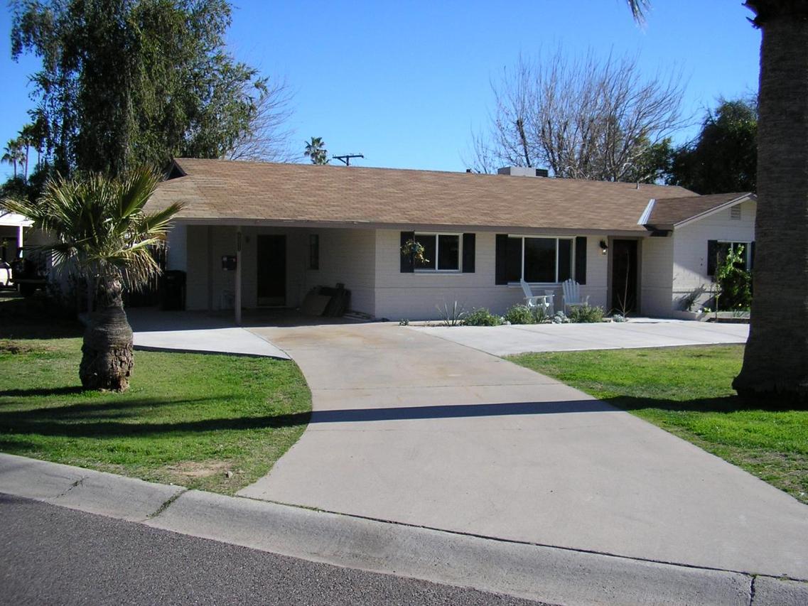 4321 E Mitchell Dr., Phoenix, AZ 85018