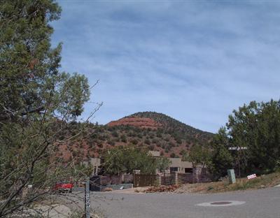 61 Lake Dr., Sedona, AZ 86336
