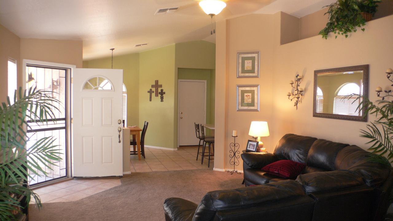 2221 E Union Hills Dr. #124, Phoenix, AZ 85024