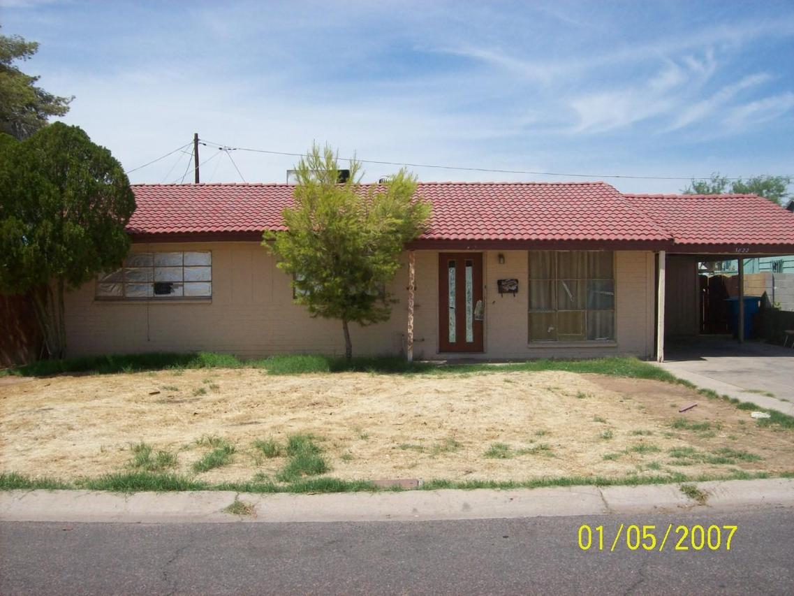 3822 W Holly St., Phoenix, AZ 85009