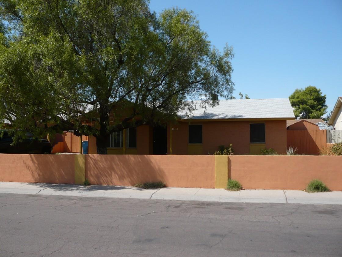 7562 W Mackenzie Dr., Phoenix, AZ 85033