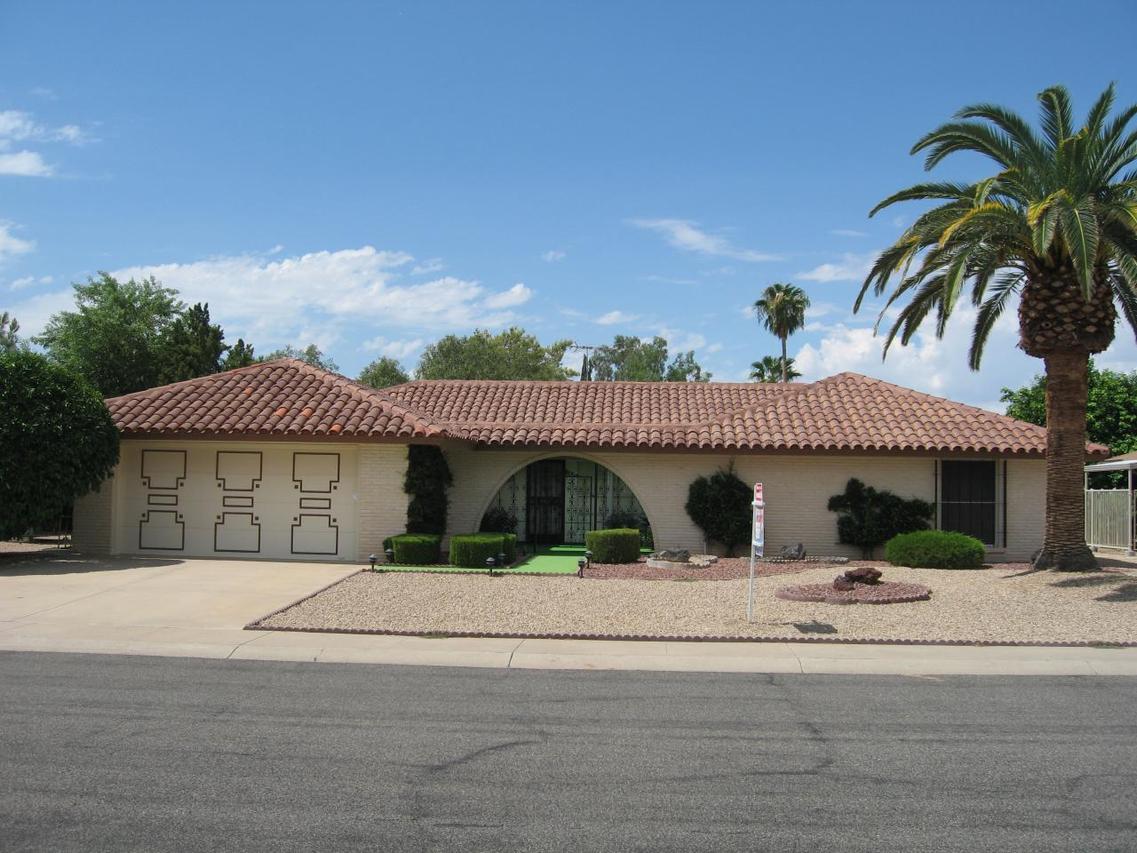18210 N Palo Verde Dr., Sun City, AZ 85373