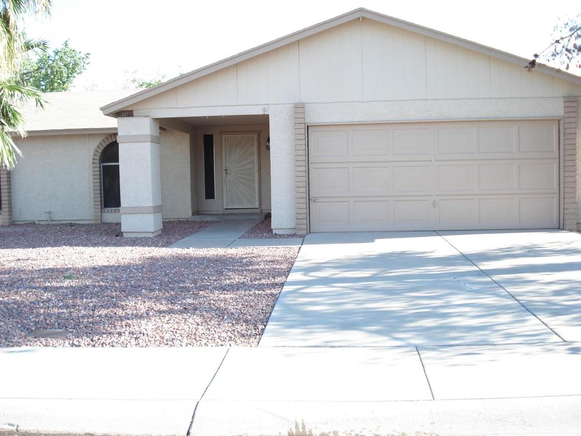 4945 W Villa Rita Dr., Glendale, AZ 85308