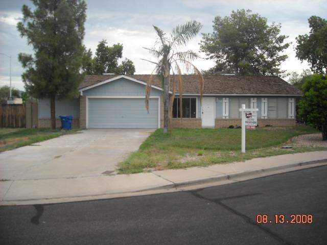 1821 N Sunrise Cir., Mesa, AZ 85207