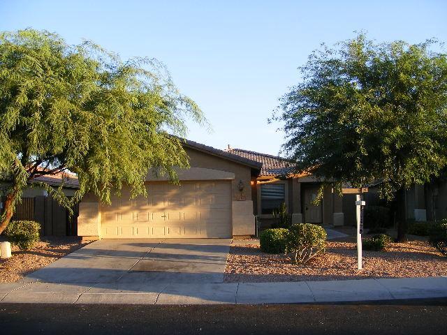 2013 W Allens Peak Dr., Queen Creek, AZ 85242