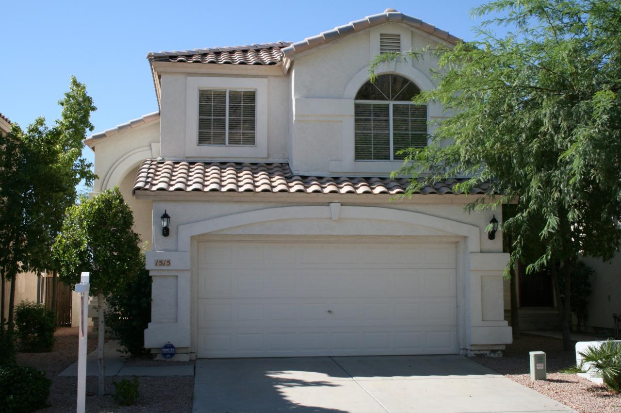 1515 E South Fork Dr., Phoenix, AZ 85048
