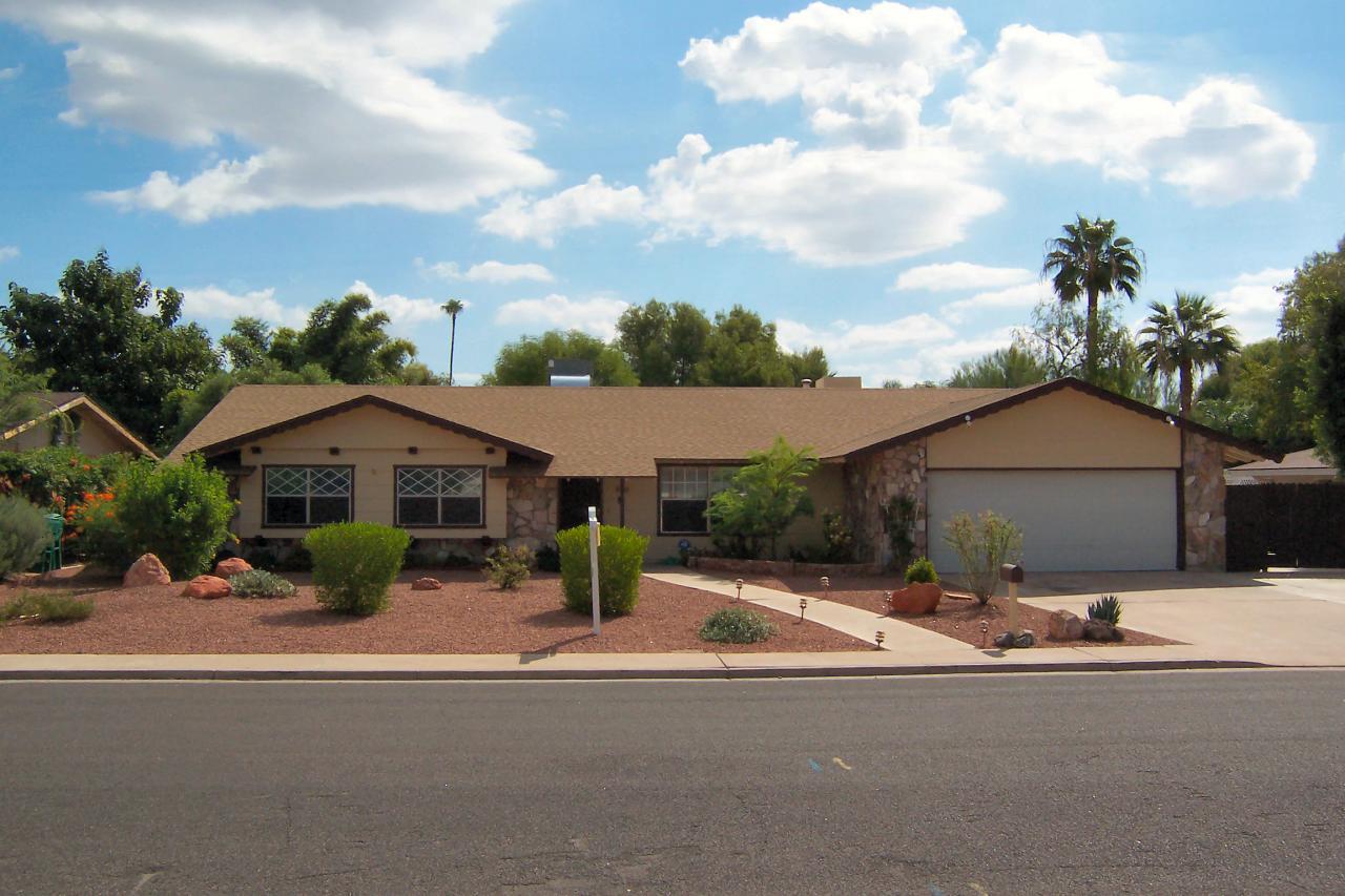 1033 N Delmar St., Mesa, AZ 85203