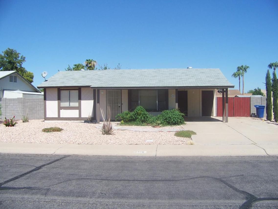 1716 W Loughlin Dr., Chandler, AZ 85224