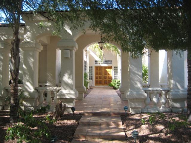 11830 E Cannon Dr., Scottsdale, AZ 85259