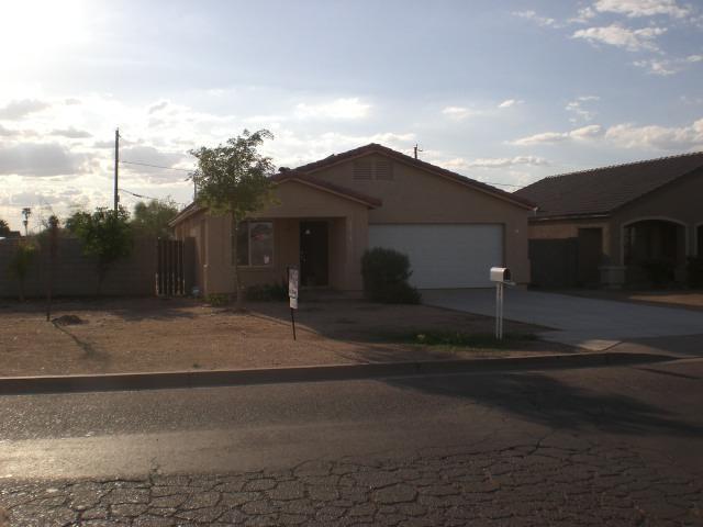 4034 S 28th St., Phoenix, AZ 85040