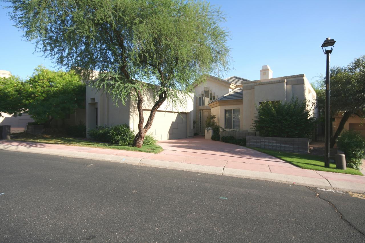 3023 E Sierra Vista Dr., Phoenix, AZ 85016