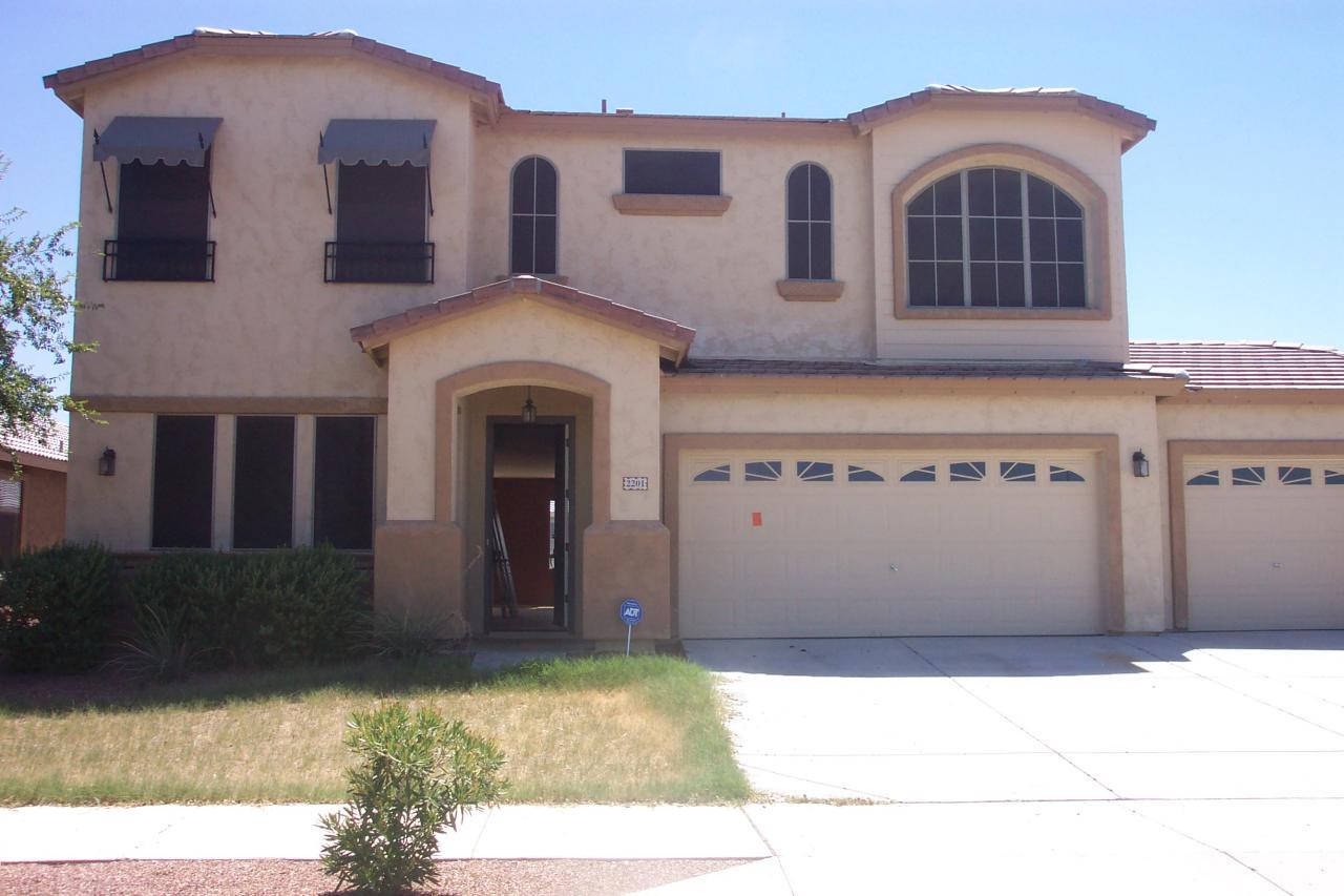 2201 W Carson Rd., Phoenix, AZ 85041