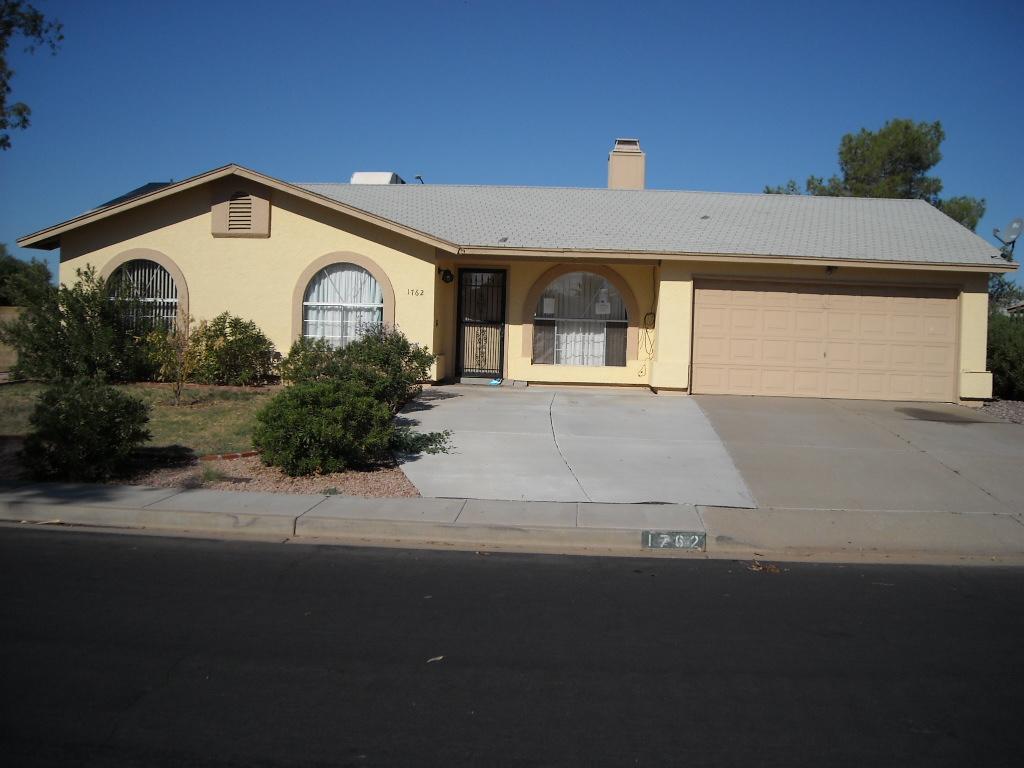 1762 S Robin Ln., Mesa, AZ 85204