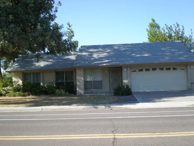 1360 W Calle Del Norte, Chandler, AZ 85224