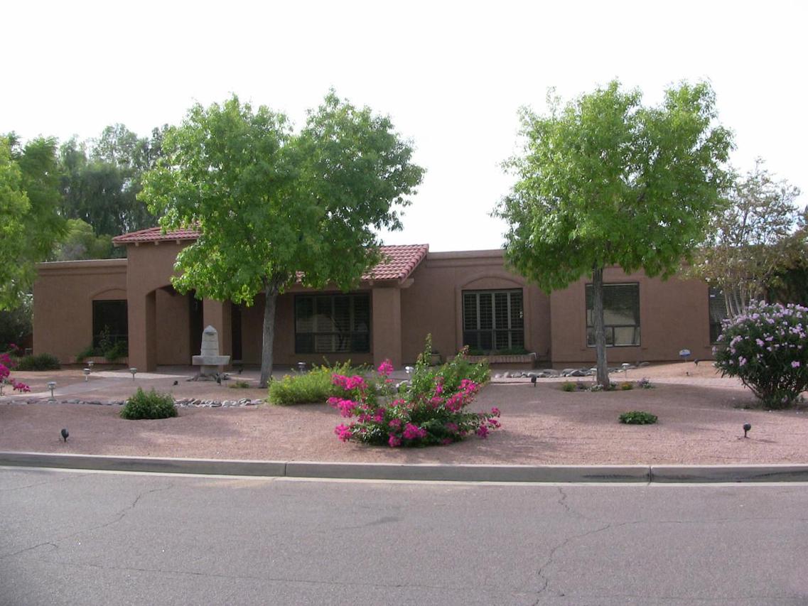 8111 E Charter Oak Dr., Scottsdale, AZ 85260