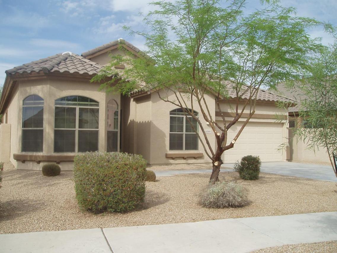 2220 W Calle De Las Estrella Rd., Phoenix, AZ 85085