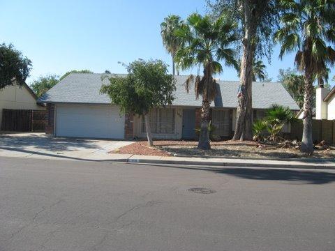 1818 N Arrowhead Dr., Chandler, AZ 85224