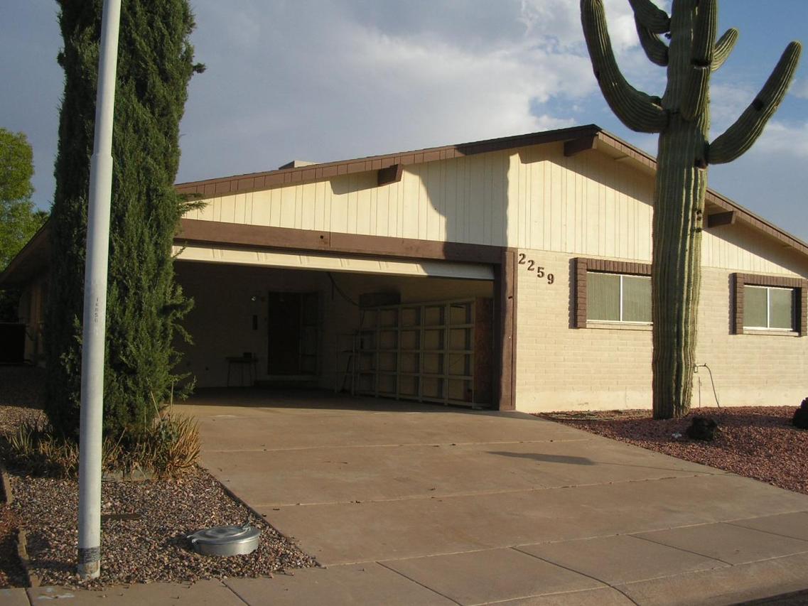 2259 N Middlecoff Dr., Mesa, AZ 85215