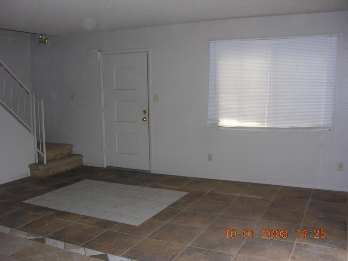 948 S Alma School Rd. #76, Mesa, AZ 85210