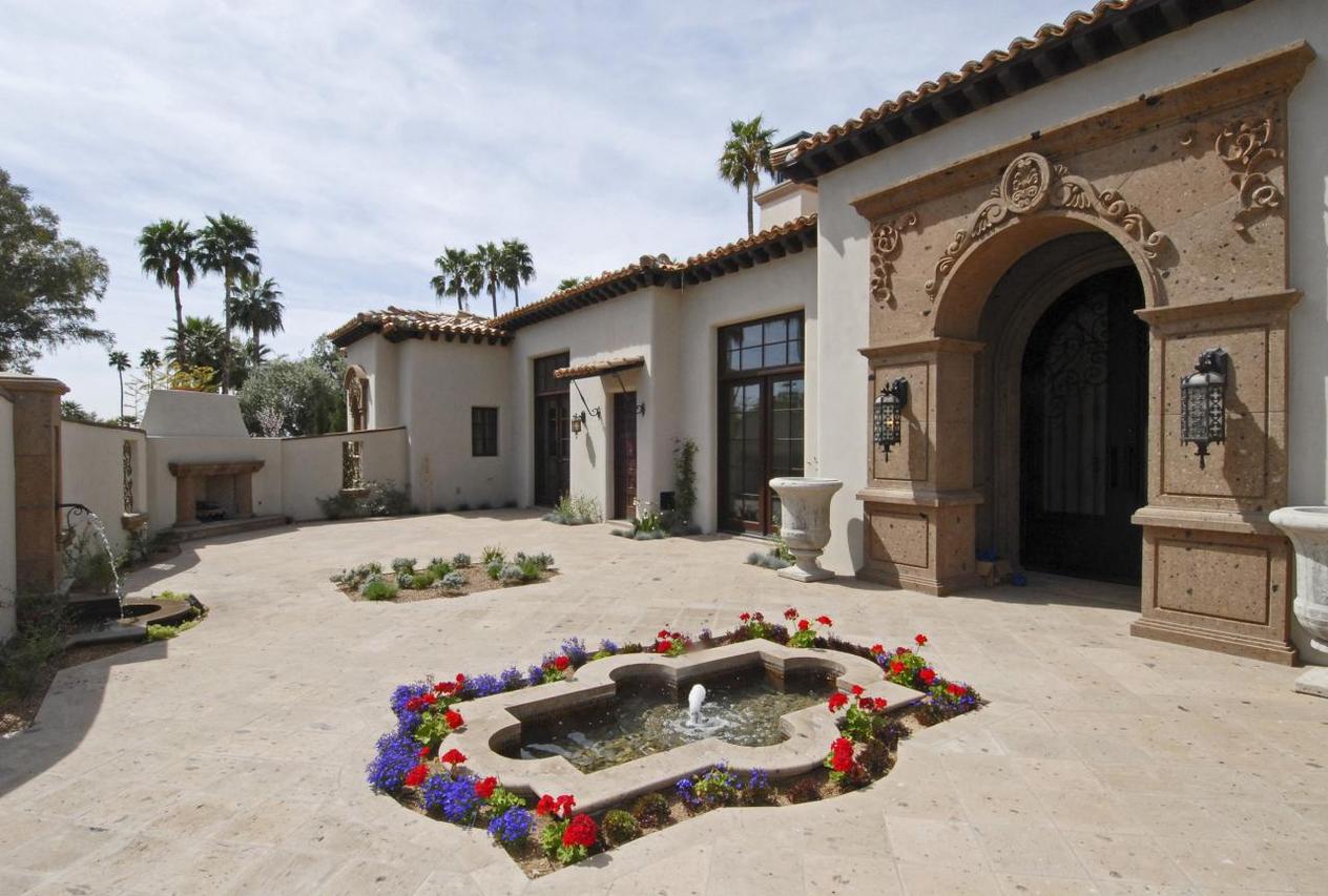 4602 N Royal View Dr., Phoenix, AZ 85018