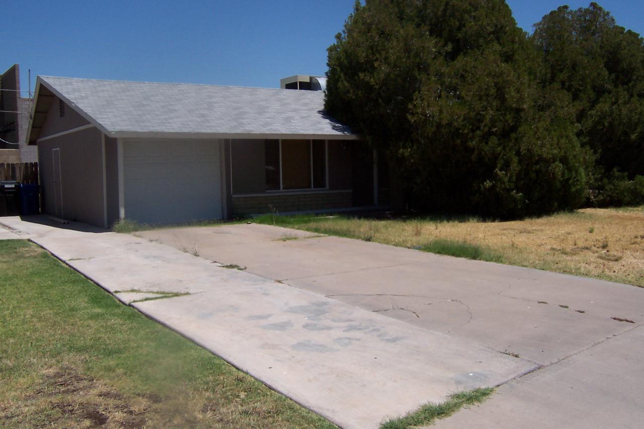 1524 W Crescent Ave., Mesa, AZ 85202