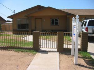 2407 E Victory Dr., Tempe, AZ 85288