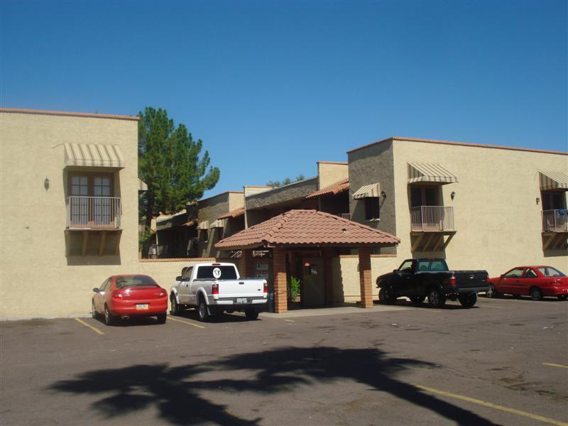 3010 W Camelback Rd. #126, Phoenix, AZ 85017