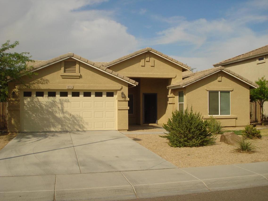 1924 W Alta Vista Rd., Phoenix, AZ 85041