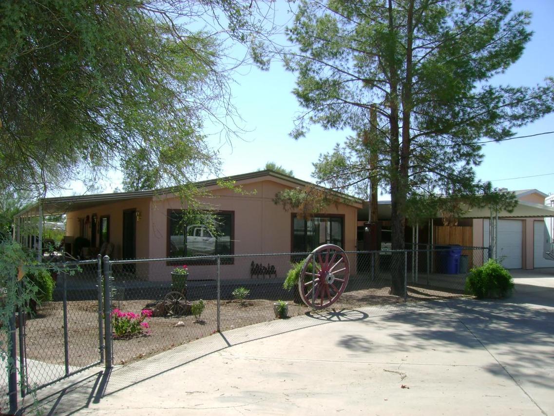 937 W Foothill St., Apache Junction, AZ 85220