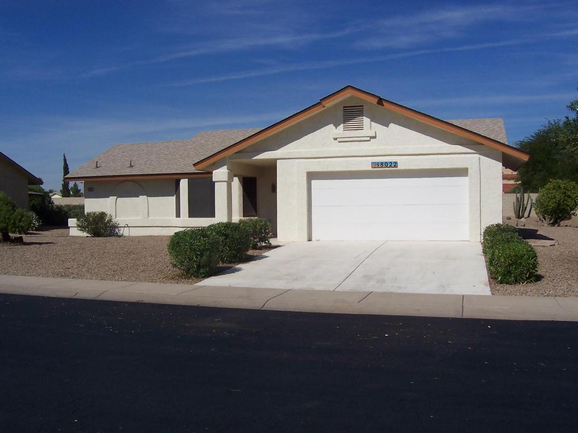 18022 N Hyacinth Dr., Sun City West, AZ 85375