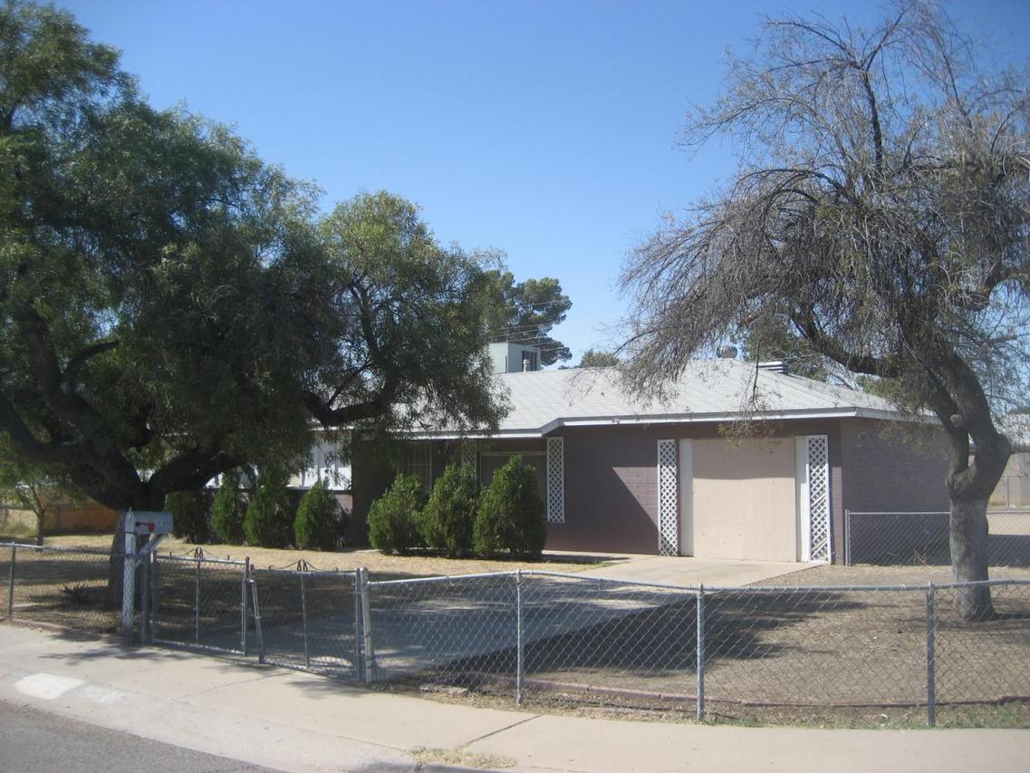 3640 N 49th Dr., Phoenix, AZ 85031