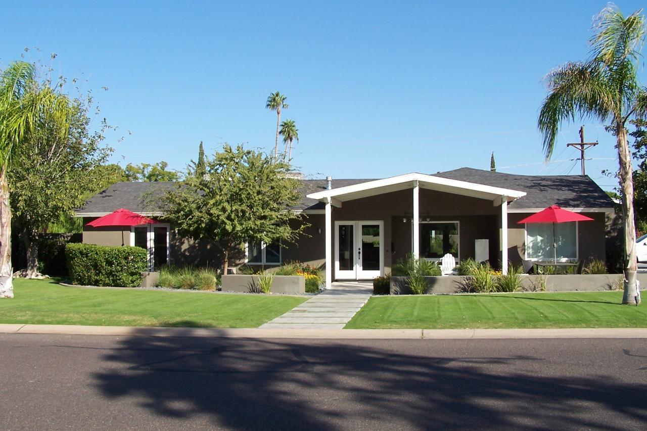 3746 E Coolidge St., Phoenix, AZ 85018