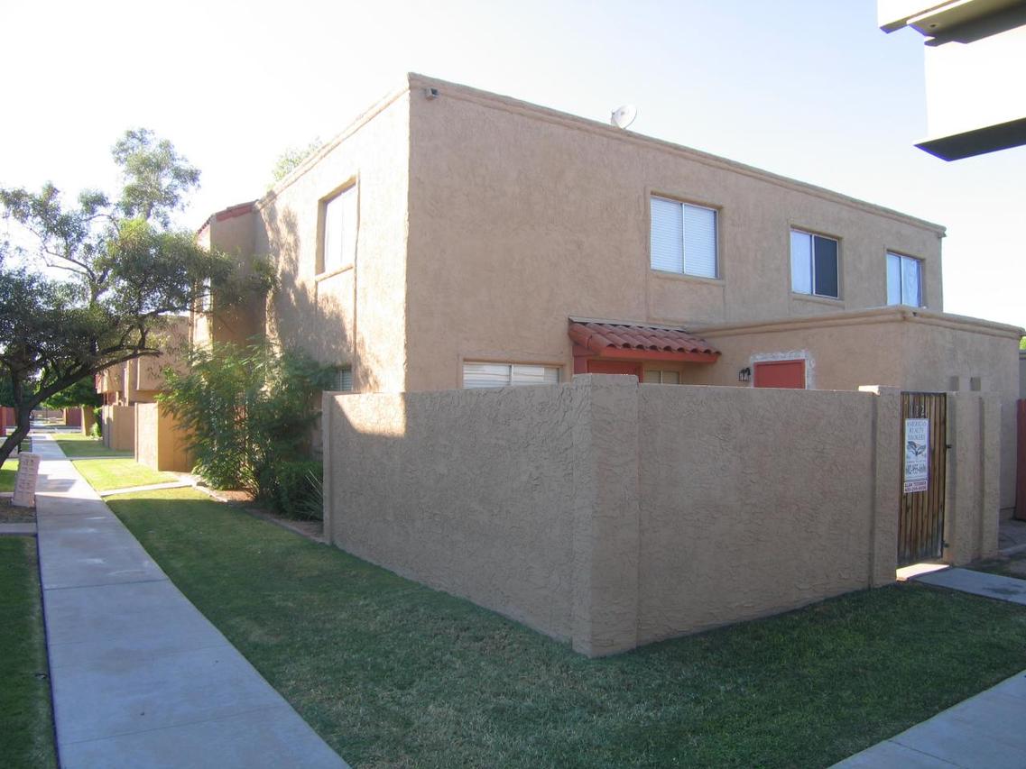 948 S Alma School Rd. #112, Mesa, AZ 85210