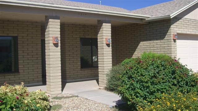 1318 E Bowker St., Phoenix, AZ 85040
