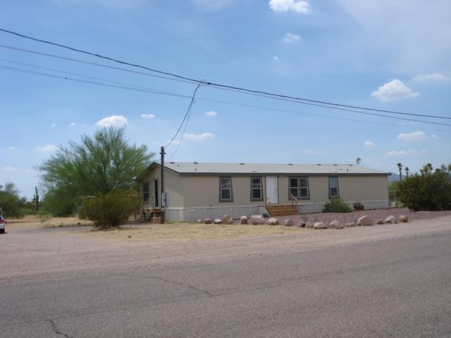 328 N Wickiup Rd., Apache Junction, AZ 85219