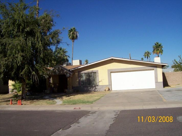 4002 W Medlock Dr., Phoenix, AZ 85019