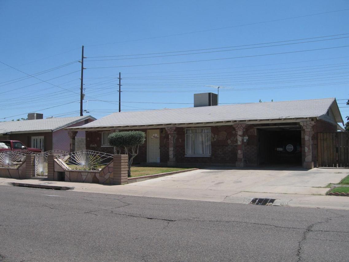4745 W Crittenden Ln., Phoenix, AZ 85031