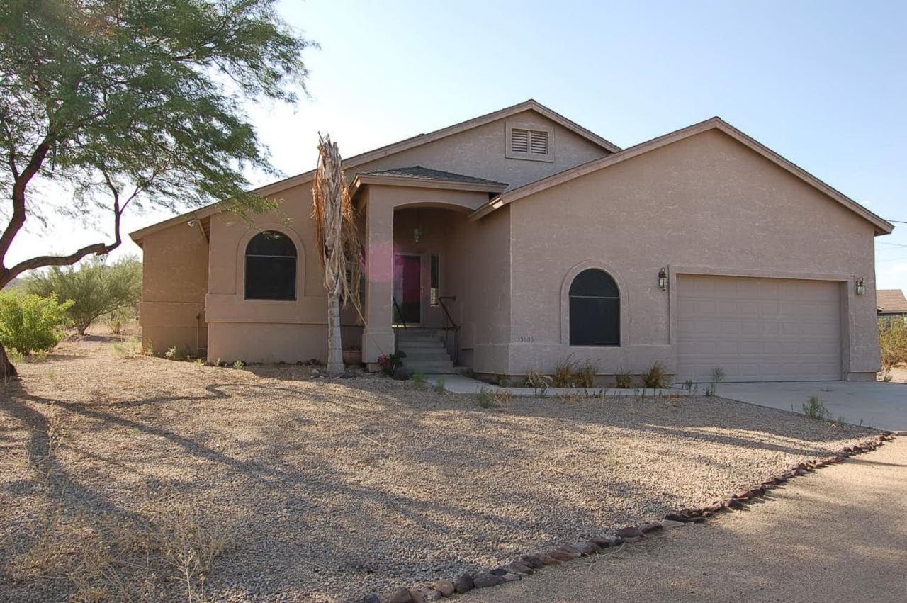 35606 N 15th Ave., Phoenix, AZ 85086