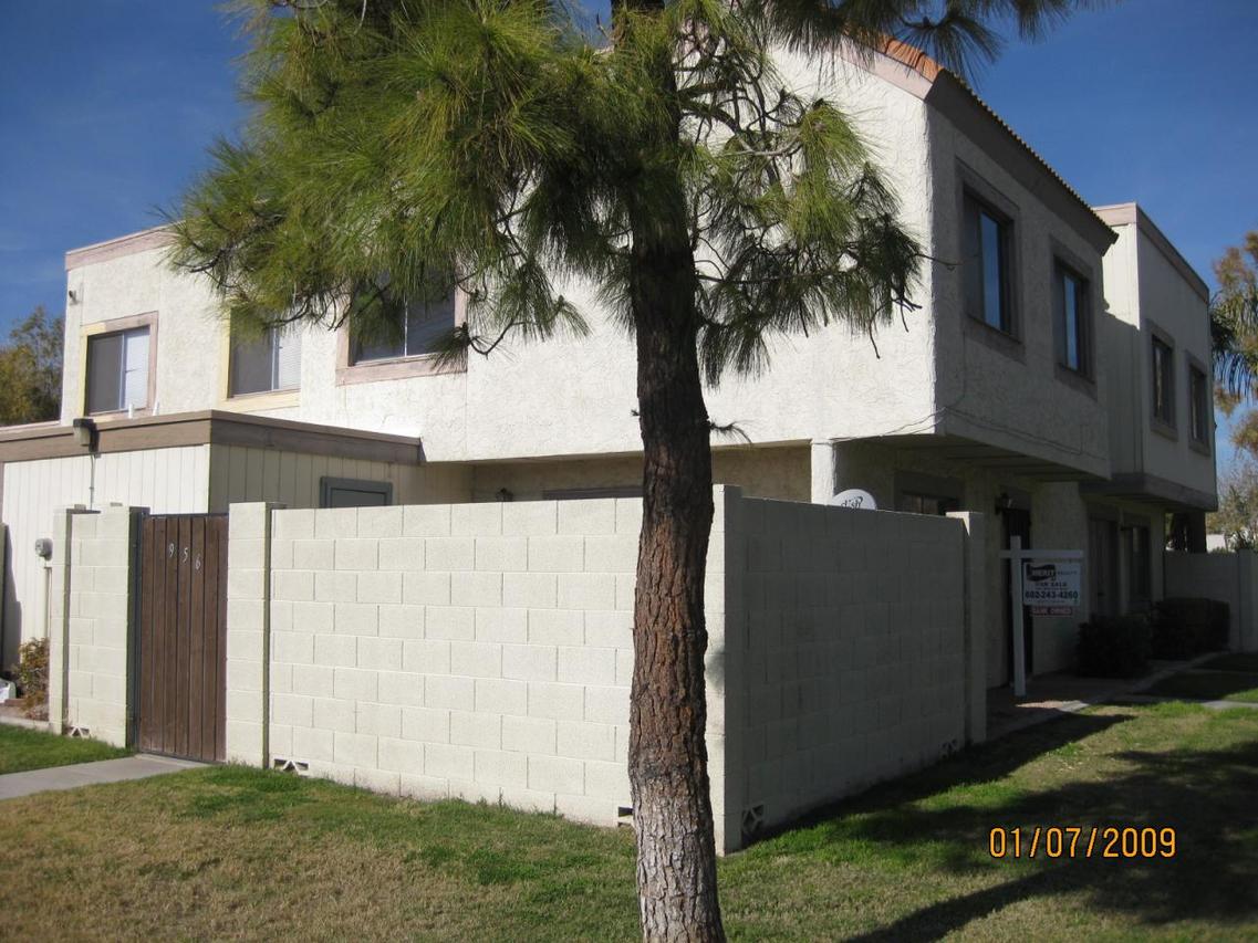 956 E Diamond Dr., Tempe, AZ 85283