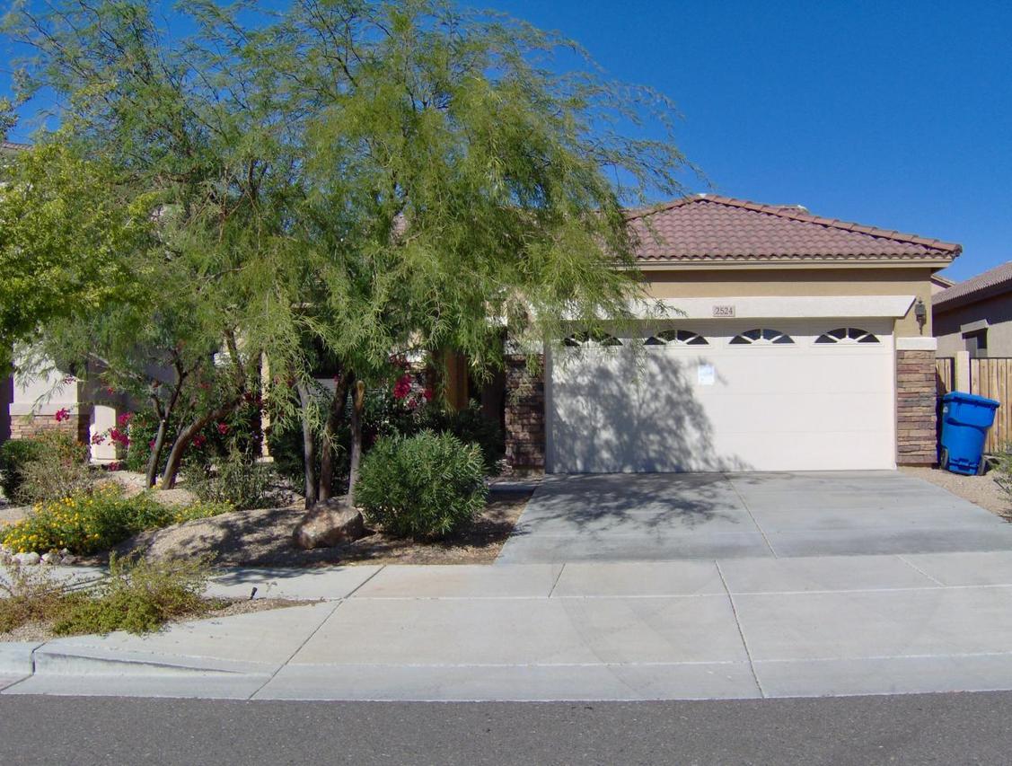 2524 W Amber Sun Dr., Phoenix, AZ 85085